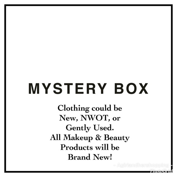 $3 Clothing Beauty Mystery Box - READ DESCRIPTION - Picture 8 of 8